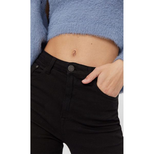 خرید شلوار جین زنانه استرادیواریوس کد 50503 | فروشگاه اینترنتی بانی استایل