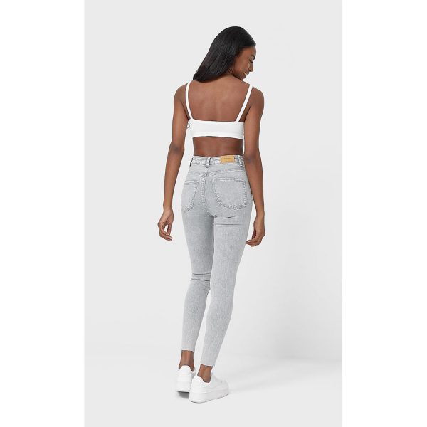 خرید شلوار جین زنانه استرادیواریوس کد 63657 | فروشگاه اینترنتی بانی استایل