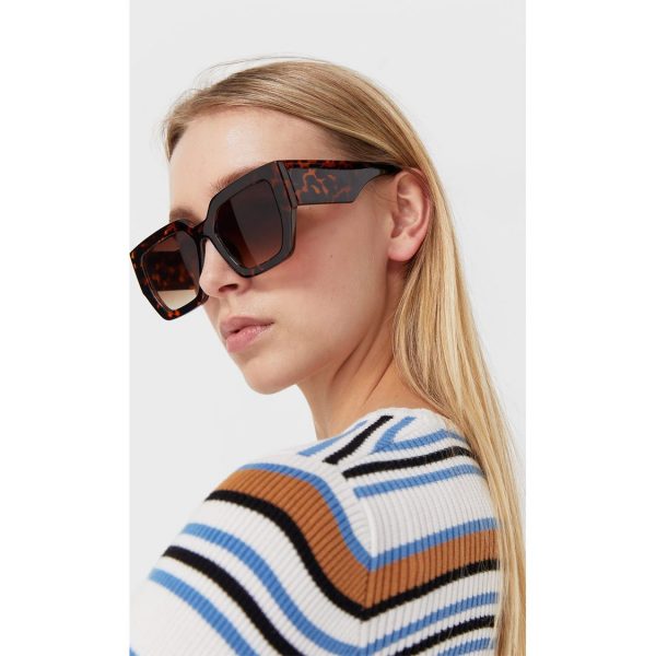 خرید عینک آفتابی زنانه استرادیواریوس کد 76708 | فروشگاه اینترنتی بانی استایل