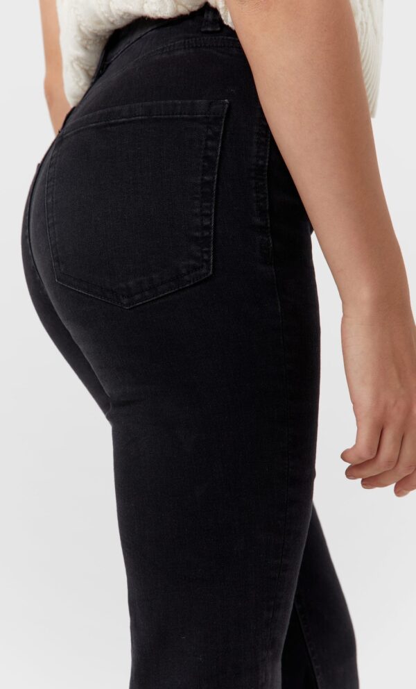 خرید شلوار جین زنانه استرادیواریوس کد 184287 | بانی استایل